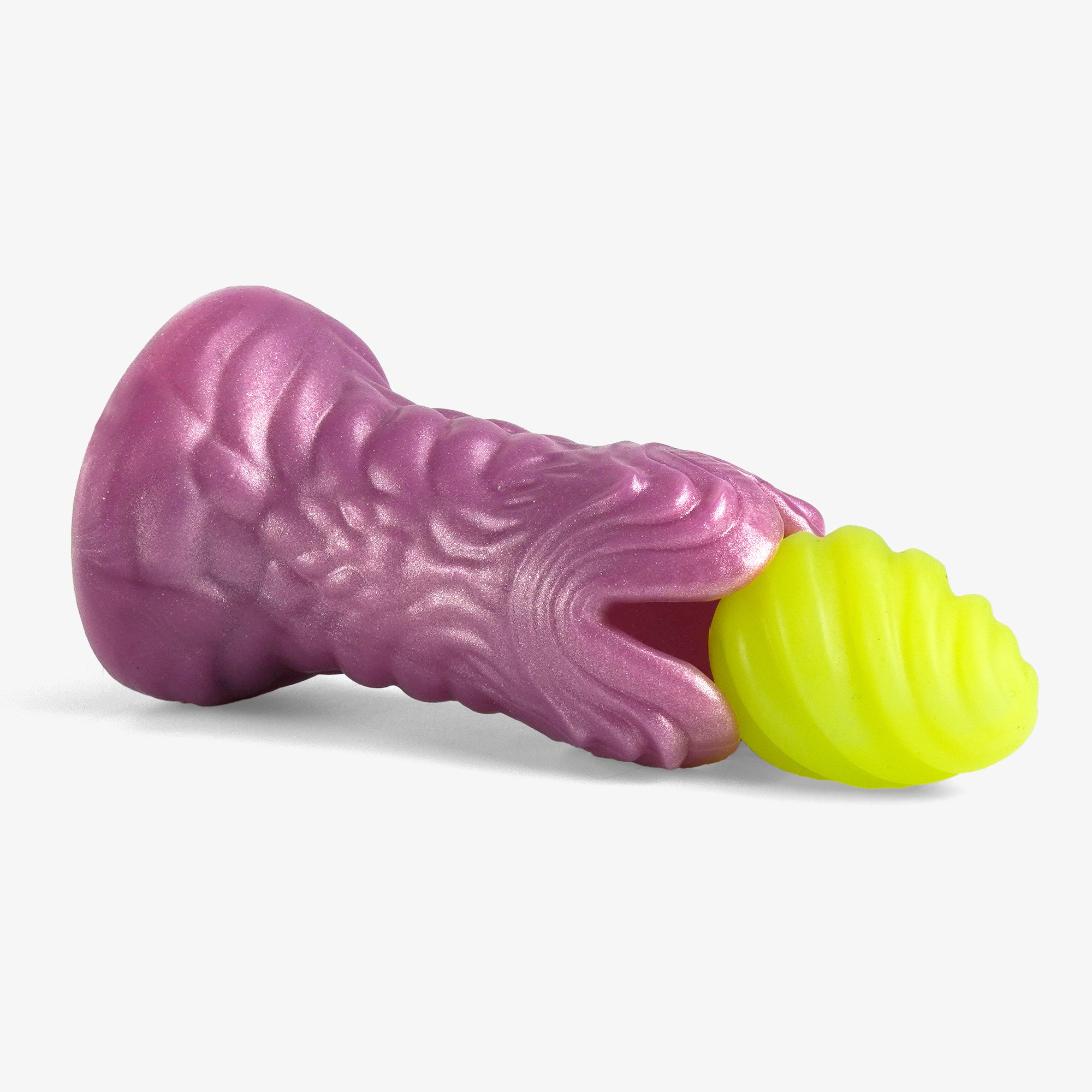 The alien ovipositor ii laying down 3.